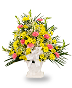 Traditional vase arrangement